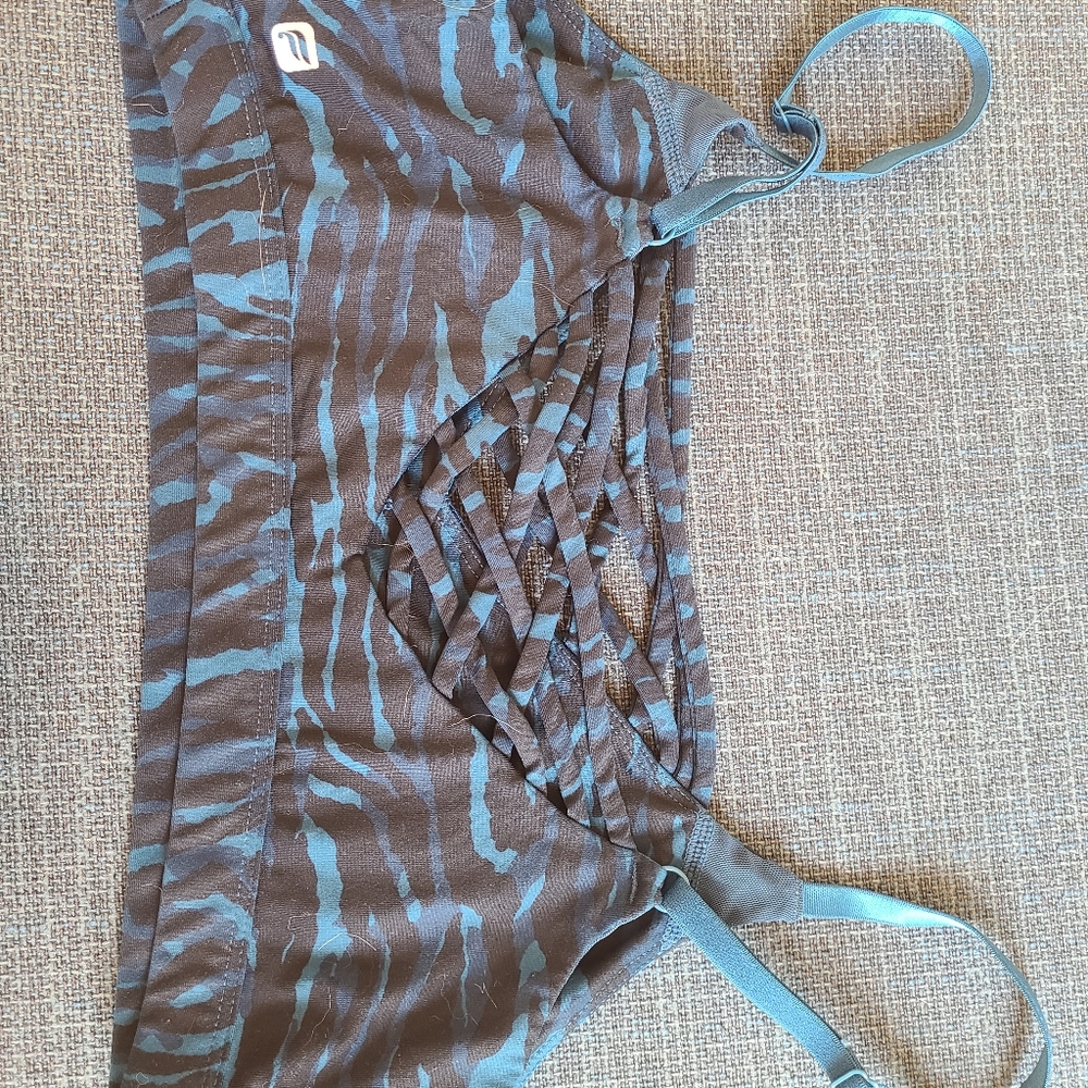Fabletics Yoga Set - Picture 3 of 4